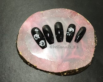 Press on party nails - black rose