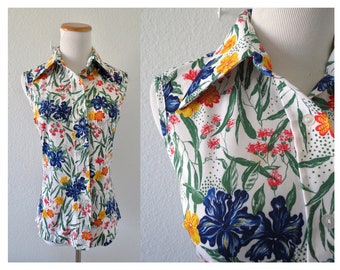 Vintage 60s Sleeveless Blouse - Floral Print Button Up Top - Mod Mid Century Spring Summer Shirt - Size Small