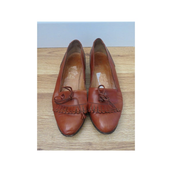 Vintage Leather Loafers Size 6 Women's Fringe Flats