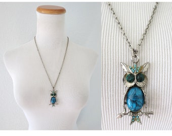 Vintage Owl Necklace - 70s Pendant Chain Necklace - Faux Turquoise and Rhinestones