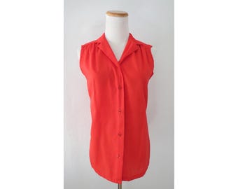 Vintage Red Blouse - 60s Sleeveless Button Up Summer Top - Size Small