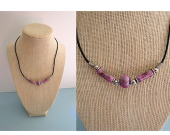 Vintage 90s Choker Necklace - Purple Floral Ceramic Beads Faux Leather Cord - Genuine 1990s Jewelry