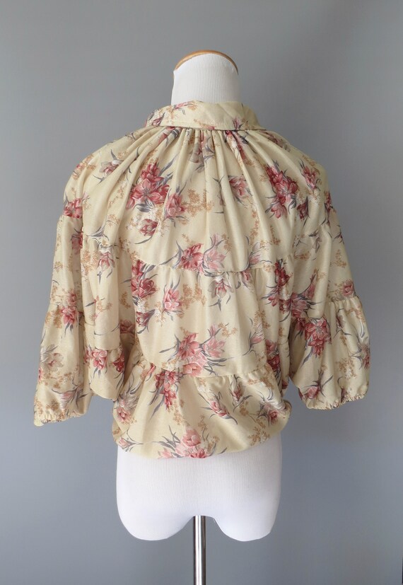 70s Floral Blouse Hippie Boho Cropped Summer Top - image 7