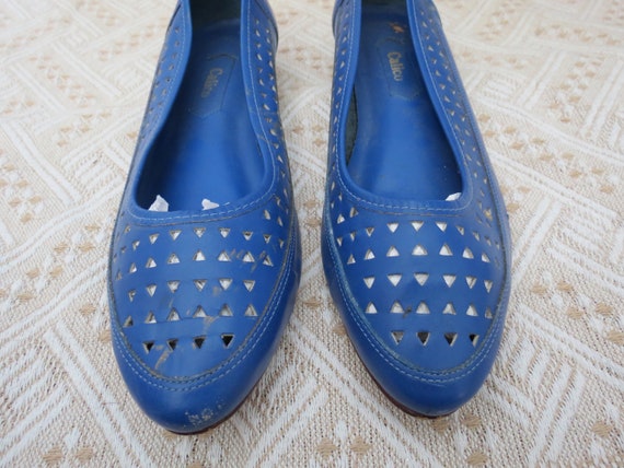 Vintage Blue Leather Flats - 80s Colorful Pointed… - image 3