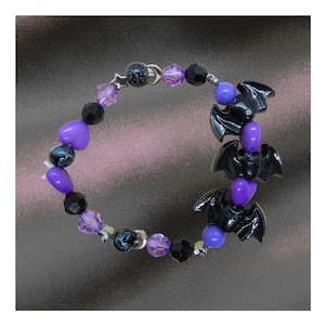 Halloween Bracelet - Bats with Purple & Black Beads - Goth Beaded Stretch Bracelet