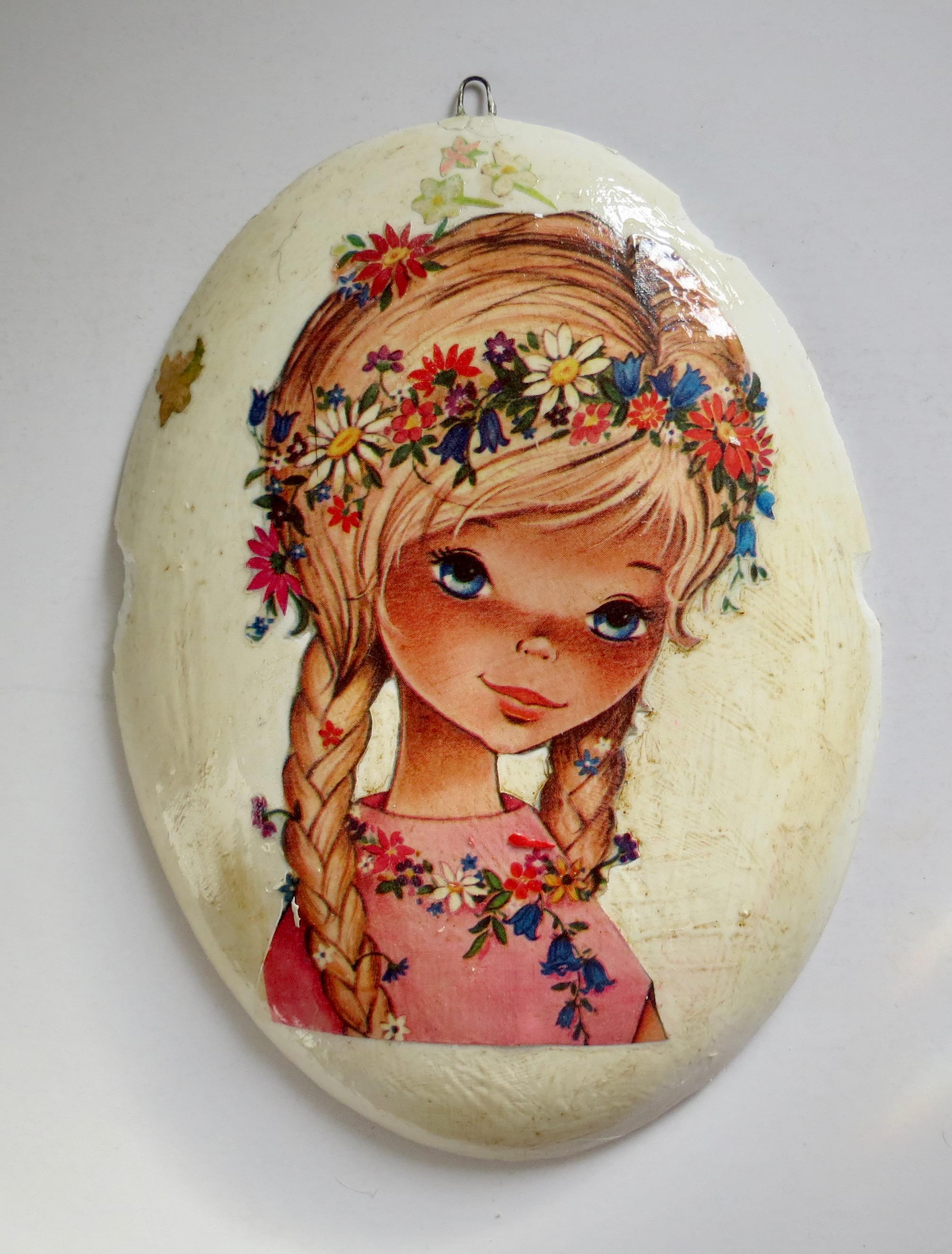Vintage 70s Wall Hanging - Decoupage Decor Plaque - Hippie