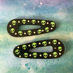 Alien Hair Clip 90s Y2K Space Kawaii Barrettes Glow in the Dark image 5