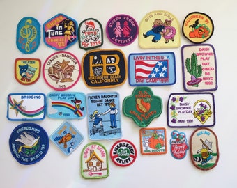 Vintage Girl Scout Patches - Scouting Patch - You Choose One - 90s 2000s