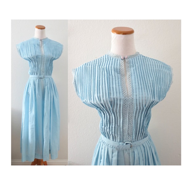 Vintage 50s Pastel Blue Dress Pretty Lace Party Prom Cocktail Dress - Size XS