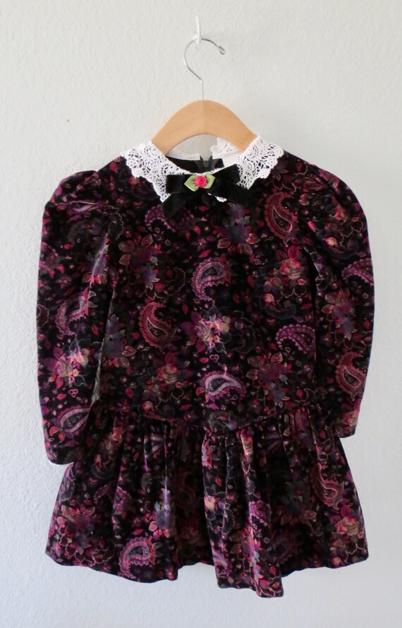 Vintage Girls Dress - Little Girl Velvet Paisley … - image 2