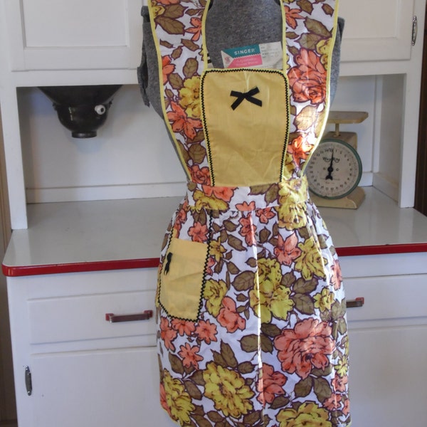 handmade vintage FLORAL apron w/ bows