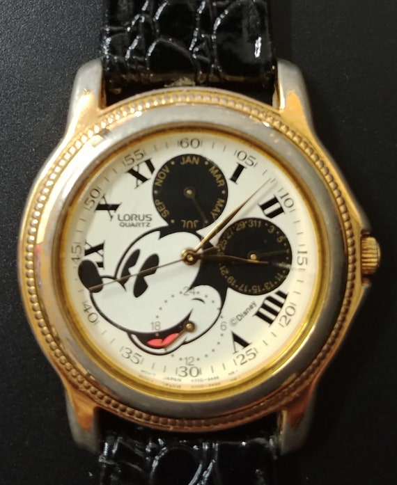 seiko mickey mouse chronograph watch