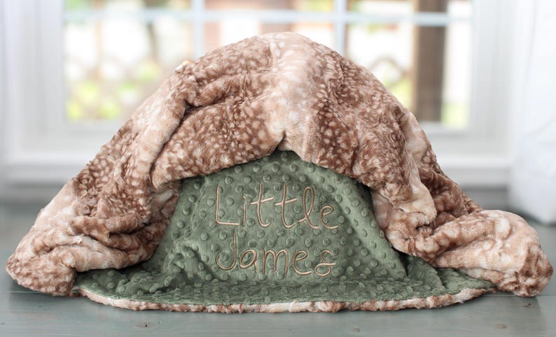 Fawn Cappuccino Luxe Cuddle® Minky Fabric From Shannon Fabrics | 10mm High Pile Plush Minky | Ultra Soft Luxury Faux Hide Fabric afbeelding 3
