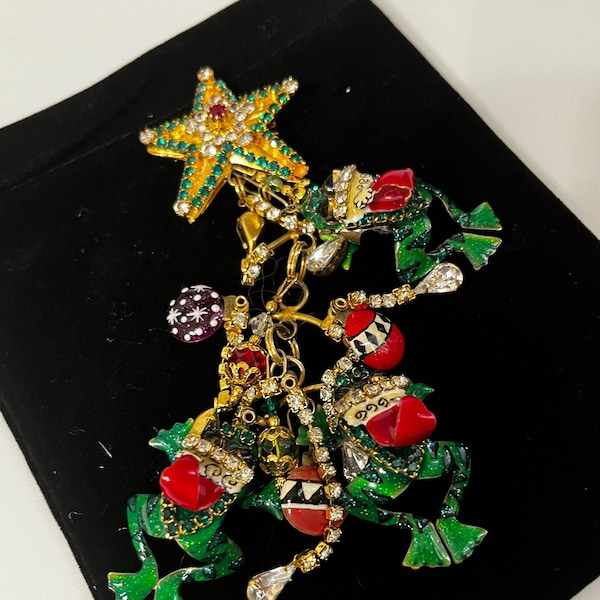 Lunch at the Ritz  Christmas Mistletoads (Santa Frogs)  Brooch, Pin, and Pendant 80's RARE FIND