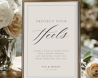 Wedding Heel Protectors Sign Template, Grass Saver Shoe Covers Sign, Outdoor Wedding Sign, Printable Heels in Grass Sign Download 4011