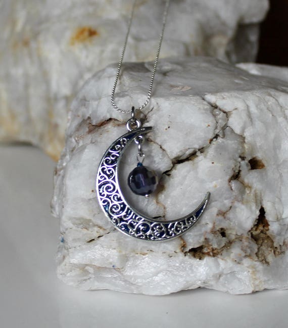blue moon necklace | The Morpho Stone
