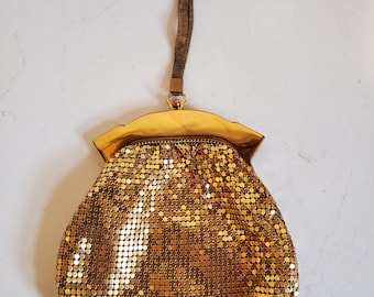 Vintage 1930s Whiting Davis Wristlet Mesh Purse Bag Wristlet