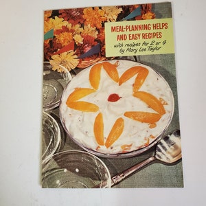 Vintage 1940s Pet Milk Advertising Premium Cookbook Meal-Planning Helps