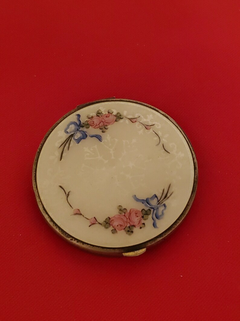 Vintage 1960s Enamel Flower Compact