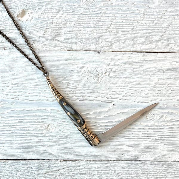 Pocket Knife Necklace » Stiletto Knife » Mini Pocket Knife » Miniature Pocket Knife » Layered Necklaces » Antique Knife » Navaja Knife