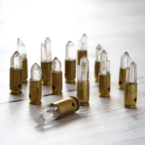 Quartz Crystal Bullet Necklace » Quartz Necklace » Crystal Necklace » Quartz Crystal » Raw Quartz » Quartz Points » Healing Crystals