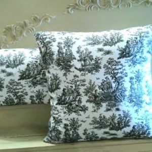 BlackToile Pillow Cover, French Pillow Case, French Country Home, Farmhouse Cottage, Decorative Pillow Cover, Toile Cushion Cover