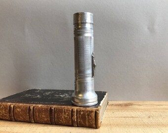 Ancienne lampe de poche torche Wonder vintage années 70 Pop
