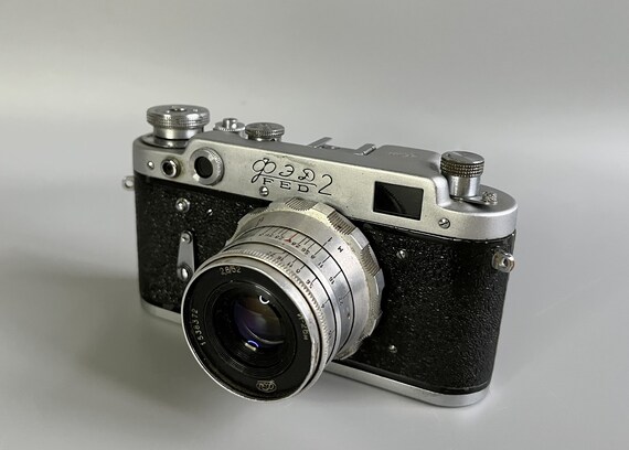 ビンテージ FED 2 35mm フィルムカメラ（ソ連製） - Industar I-26 M