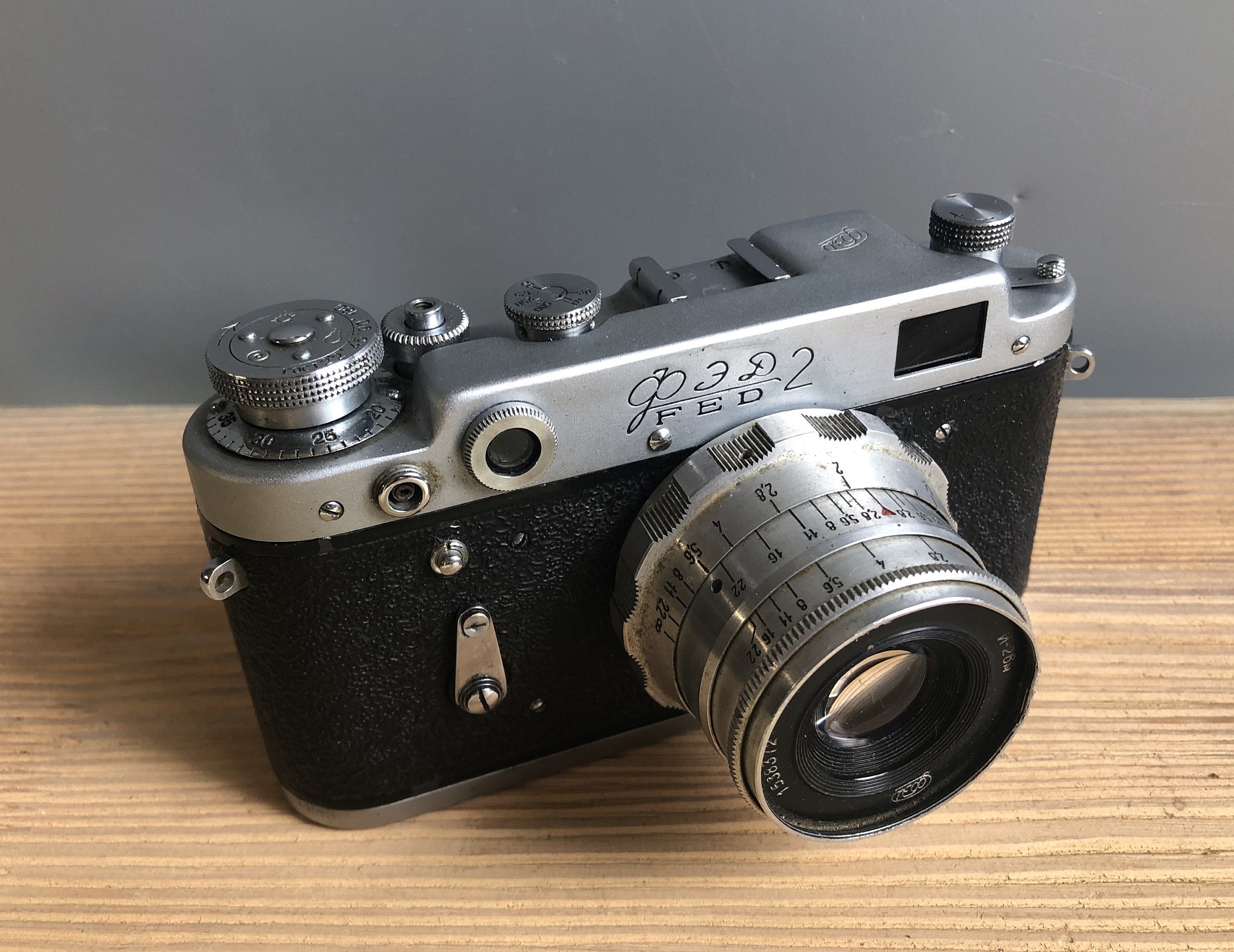 ビンテージ FED 2 35mm フィルムカメラ（ソ連製） - Industar I-26 M