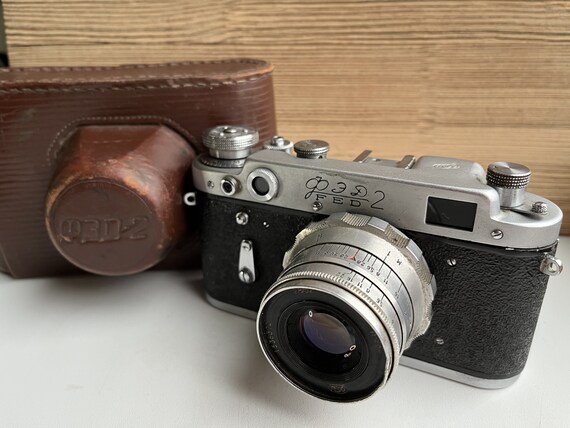 ビンテージ FED 2 35mm フィルムカメラ（ソ連製） - Industar I-26 M