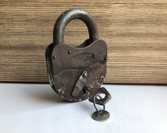 Old Barn Lock Vintage Padlock Large Metal Lock with Key Antique padlock Collectible Lock