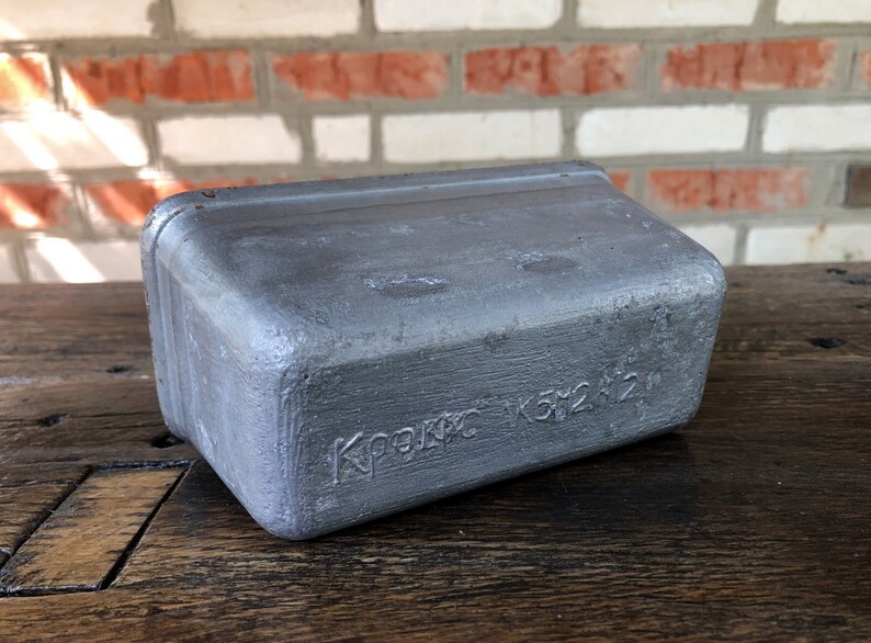 Industrial Bake Molds Kintchen decor Tin mold Bread pan Vintage Aluminum Baking Mold