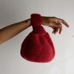 LE PETIT KNOTBAG french and english crochet pattern