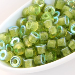 30 pezzi perline Pony arcobaleno verde olivina 6 x 4 mm 2 mm foro grande perline a rullo perline di vetro ceco perline distanziatrici rotonde grandi