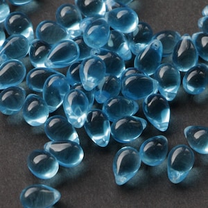 25pcs Czech Teardrops 6x9mm aqua blue Czech Glass Drop Beads Teardrops Aquamarine Blue Briolette Beads