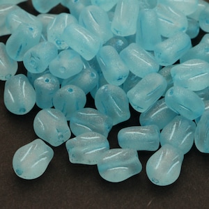 20st tsjechische glaskralen tulp bloem blauw 9 x 7 mm bloemen tsjechische glaskralen voor het maken van sieraden Matblauw zilveren lijn