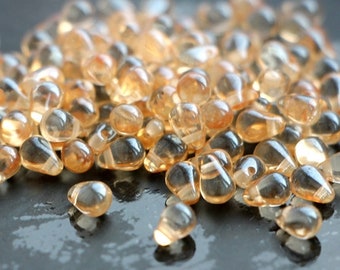 50pcs teardrops 4x6mm Light Peach coating Czech Glass Beads Tiny Drops Small Briolette Golden Champagne Gold Glass Drops