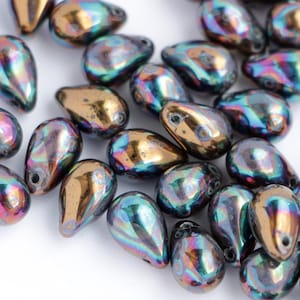 Metallic regenboogirisdruppels 6 x 9 mm (25 stuks) Tsjechisch glas metallic veelkleurig 9 x 6 mm druppelkralen Briolette regenboogiris