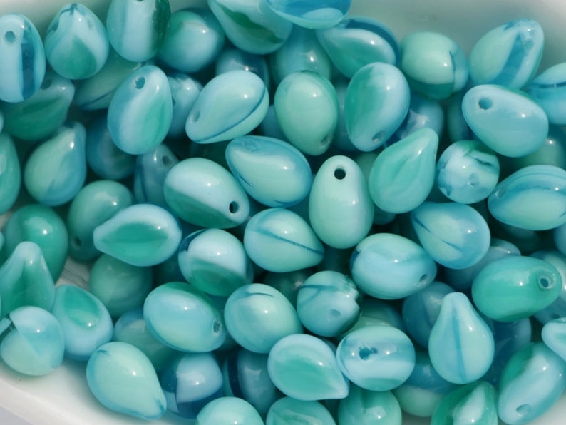 Czech Glass Green Pale Blue Shade Drop Beads Briolette Mixed Colors 25pcs Mix Color Teal Green Blue Turquoise Drops 5x7mm