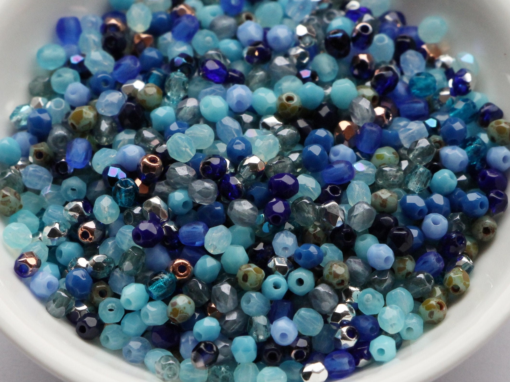 6mm Round Druk Beads SATURATED METALLIC NEBULAS BLUE Czech Glass