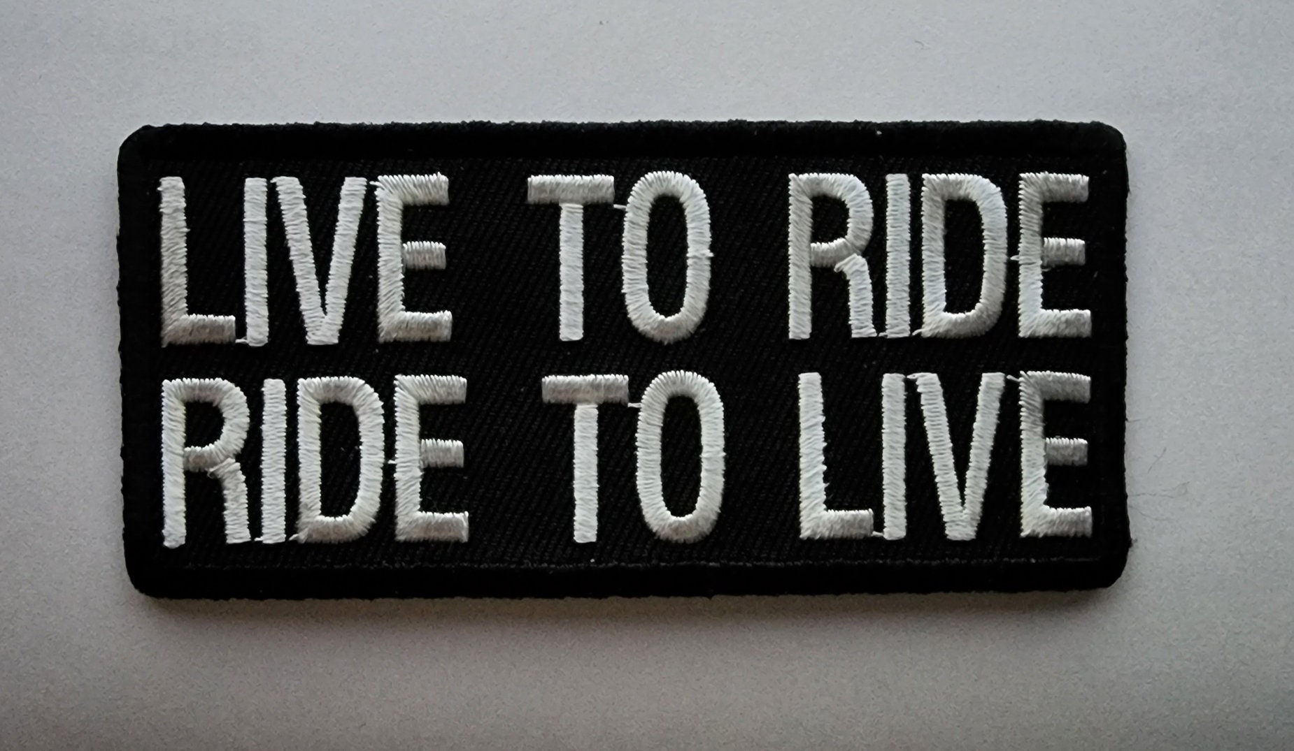 Ecusson Patches Aufnaher Toppa - Live To Ride - Thermocollant