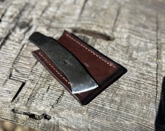 Cuchillo Kiridashi de estilo tradicional, forjado a mano: acero 5160 con funda de cuero, para diestros.