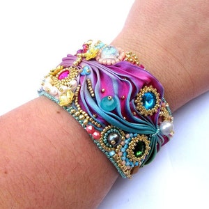 Shibori Bracelet, Cuff Bracelet, Colorful Handmade Jewelry, Hand Embroidery Cuff, Shibori Silk Bracelet with Crystals, Bead Embroidery image 2