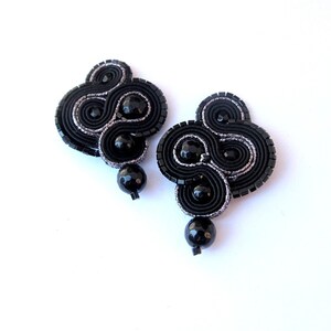 Black clip-on earrings, 90s earrings for woman ,soutache earrings, onyx earrings, clip on earrings art image 2