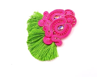 Pink green tassel earrings, soutache clip-on earrings, long pink Earrings, Statement fringe earrings