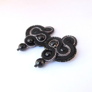 Black clip-on earrings, 90s earrings for woman ,soutache earrings, onyx earrings, clip on earrings art image 3