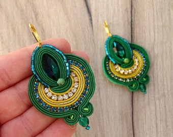 Handmade Emerald Green Soutache Earrings: Crystal & Glass Bead Jewelry