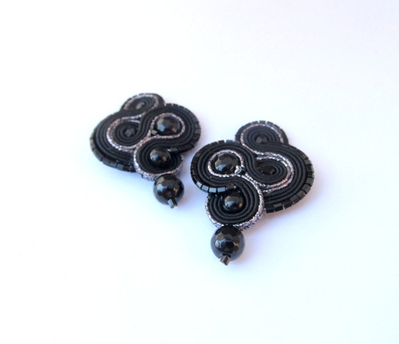 Black clip-on earrings, 90s earrings for woman ,soutache earrings, onyx earrings, clip on earrings art image 4