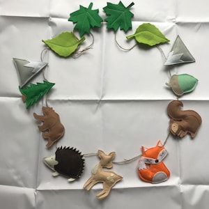 Felt woodland Animal Garland, Woodland Bunting, leaves, mountains, bear fox MADE TO ORDER, woodland nursery decor, woodland party decoration