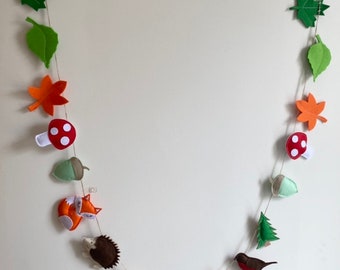 Handmade woodland Animal Garland Bunting 2m in length with leaves and toadstools  bedroom Nursery decor, Wall hanging, AUTUMN FALL DECOR